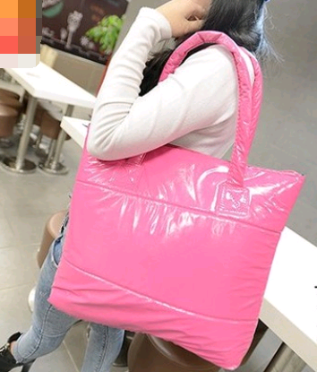 Sac fourre tout bandoulière type shopping bag pour femme