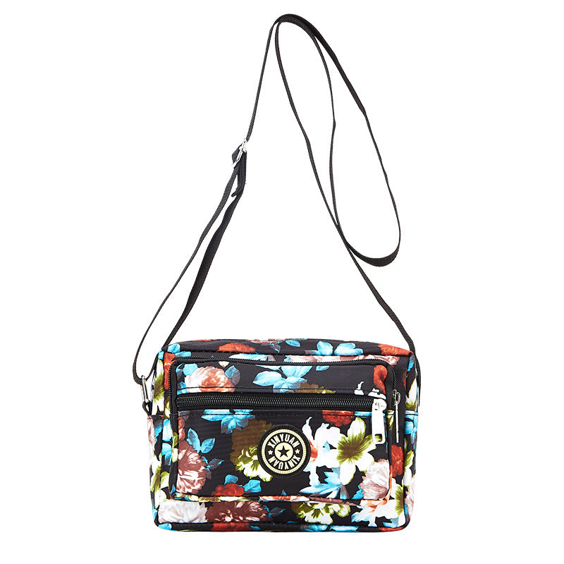 Petit sac type pochette colorée à bandoulière pour femme