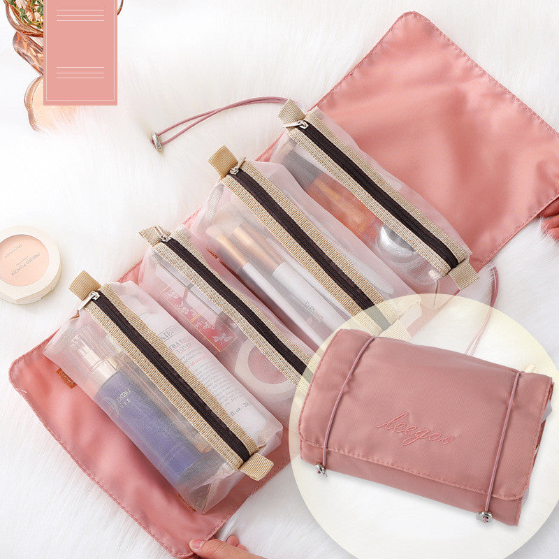 Trousse de toilette en maille rose