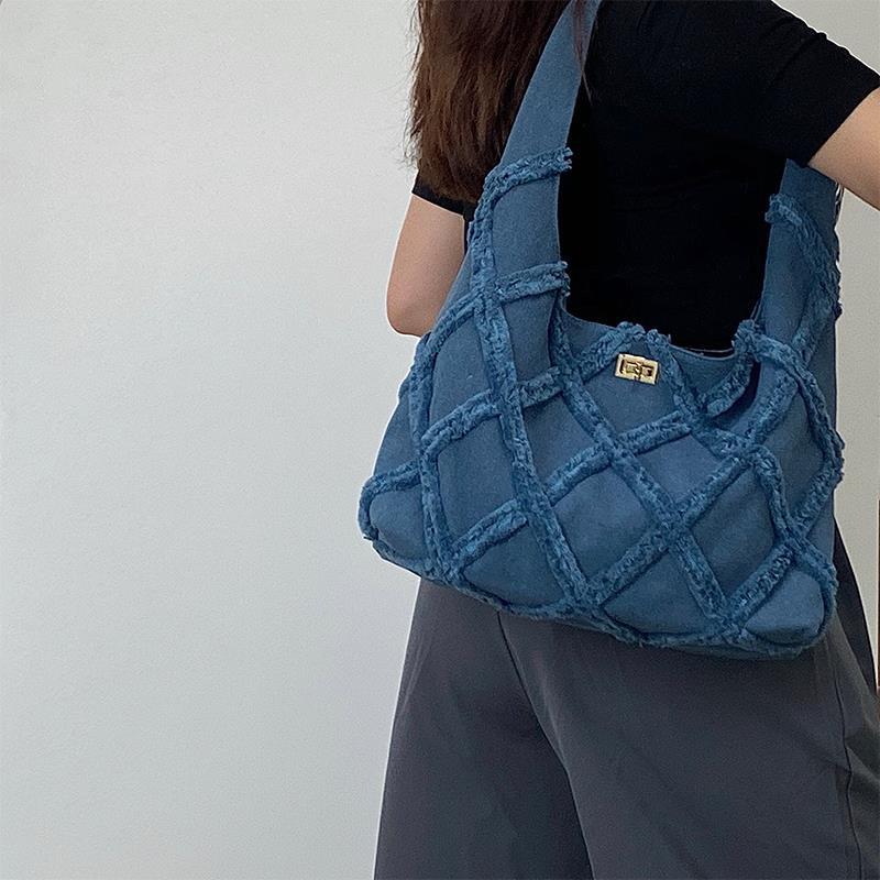 Sac bandoulière en tissu couleur jean tendance pour femme