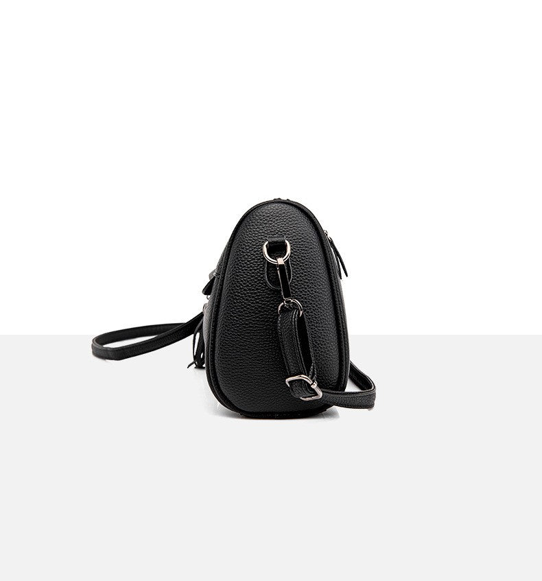 Sac à bandoulière en cuir noir classique pour femme