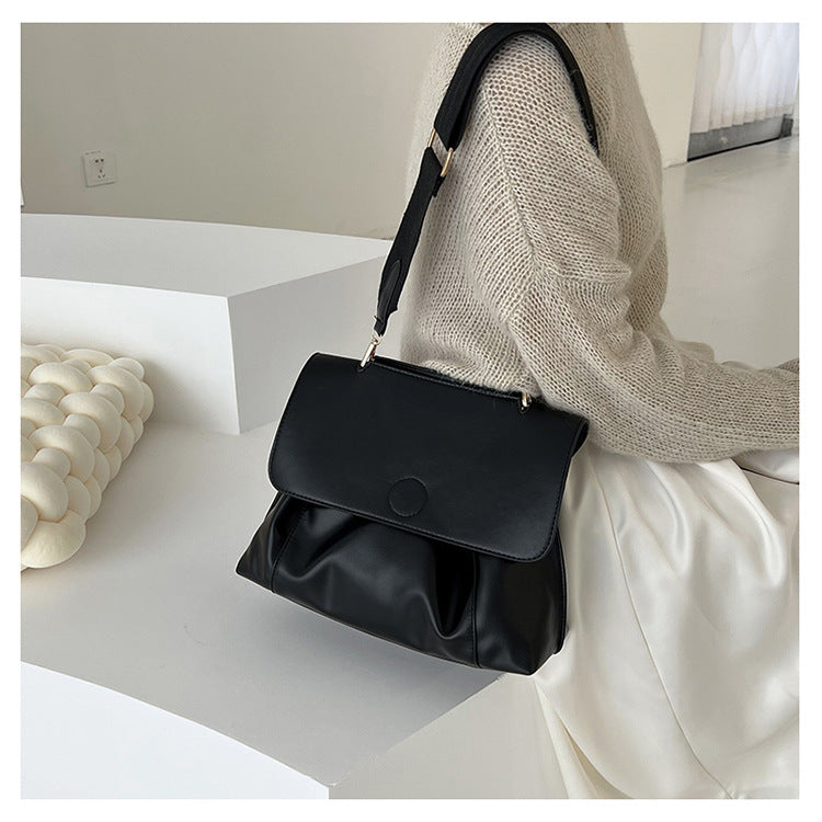 Sac fourre tout bandoulière simple plissé et souple pour femme