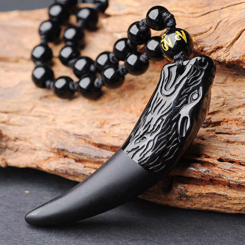 Pendentif en obsidienne naturelle