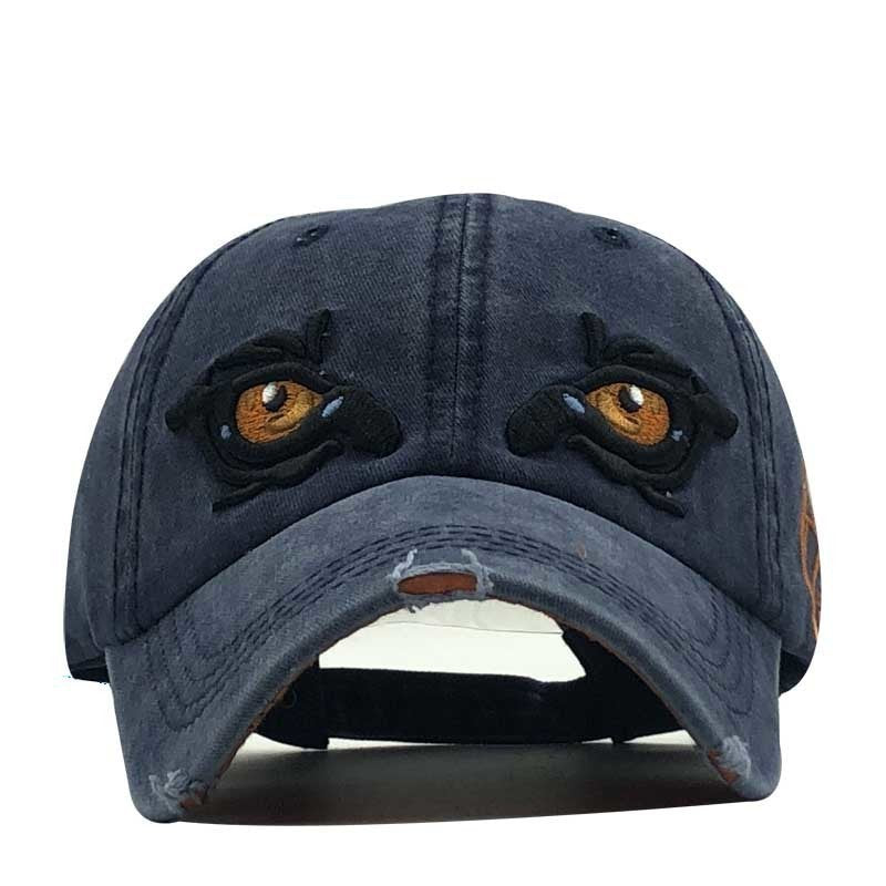 Casquette baseball yeux de chien brodés