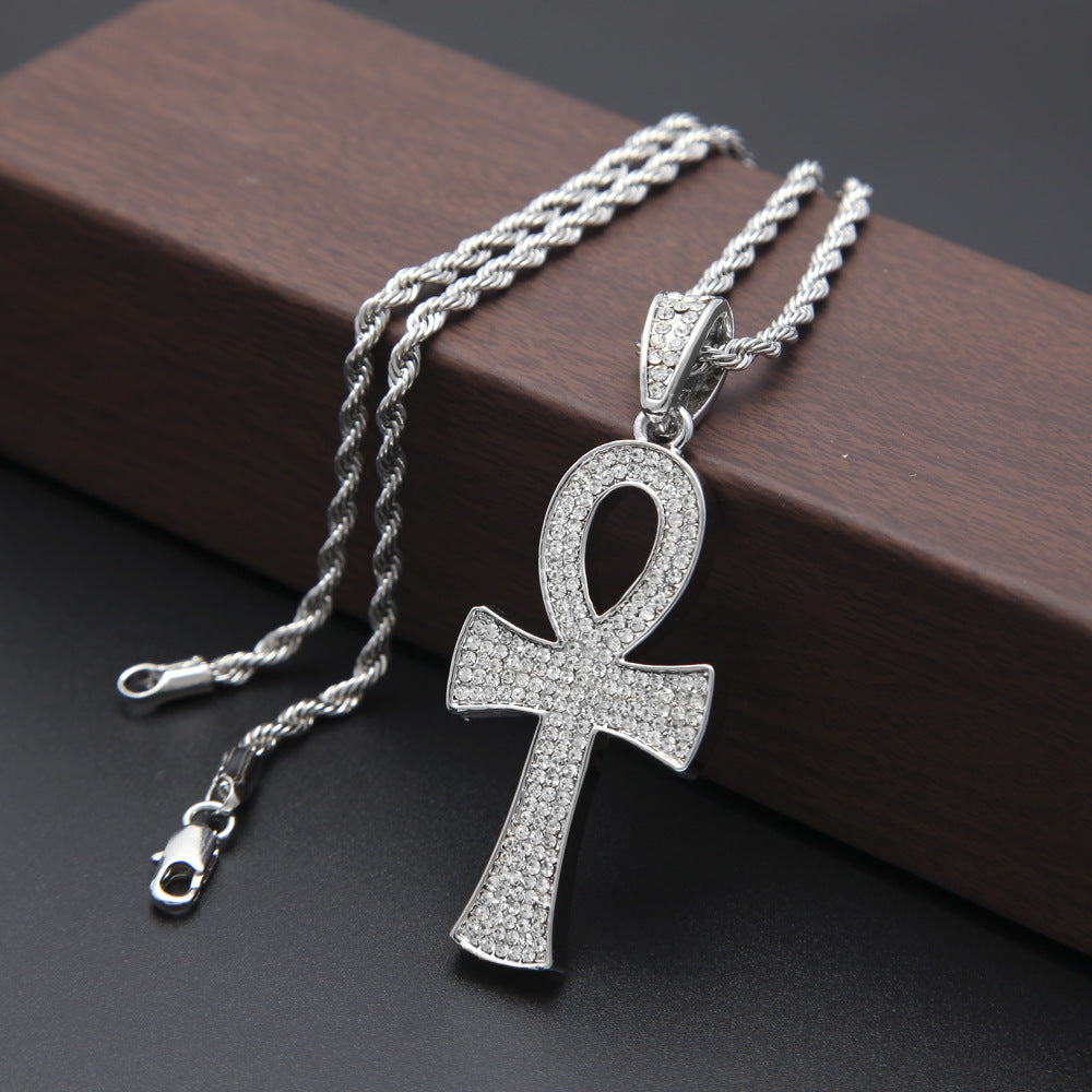 Collier avec croix de Ankh hip hop