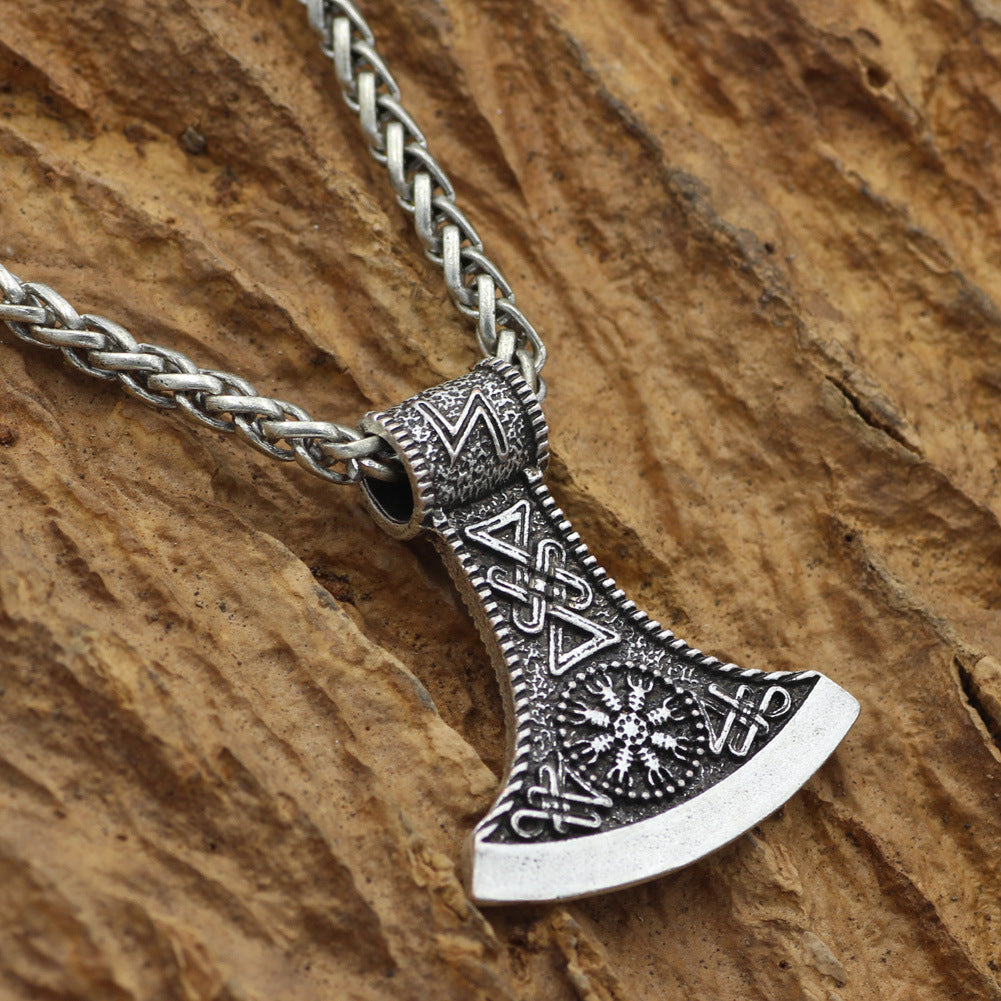 Collier hache Viking