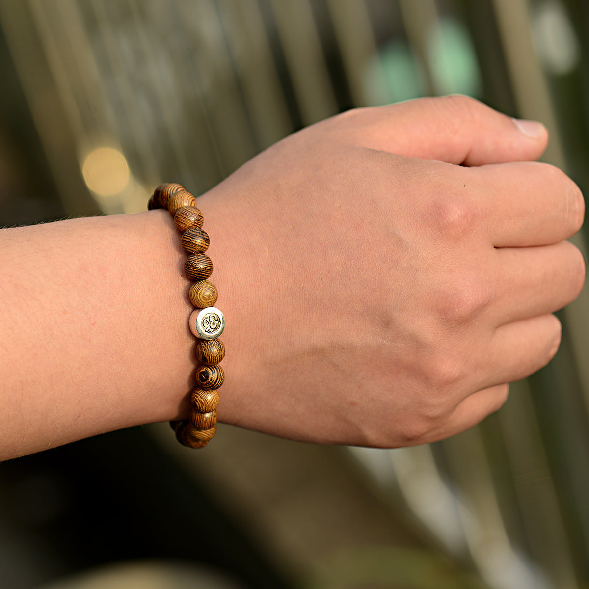 Bracelet en perle de bois