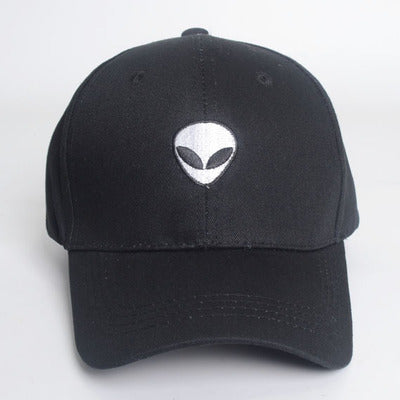 Casquette de baseball brodée motif alien